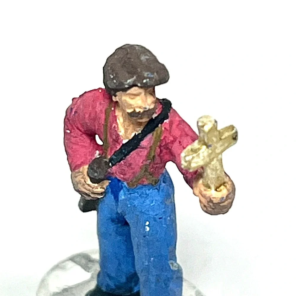 Vintage Grenadier 1983 Call of Cthulhu Metal Mini Priest Exorcist Shotgun 204a